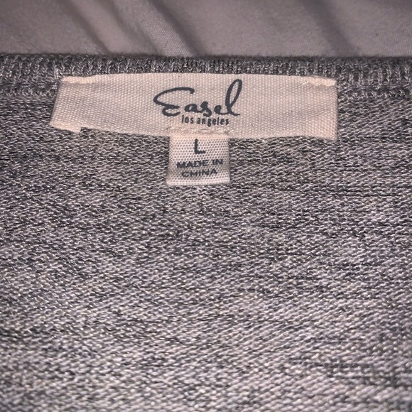 shirt - Picture 3 of 5